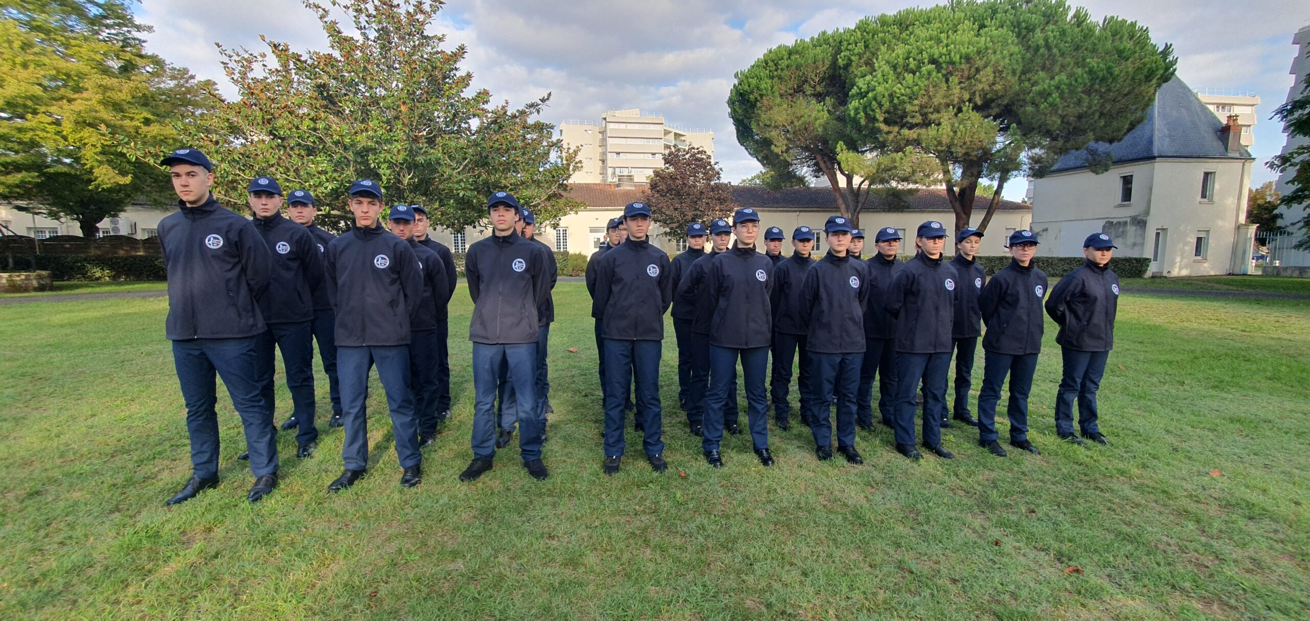 Néogend - la transformation numérique de la gendarmerie - Gendarmerie  Nationale - Sécurité et protection des personnes - Services de l'État - Les  services de l'État en Gironde